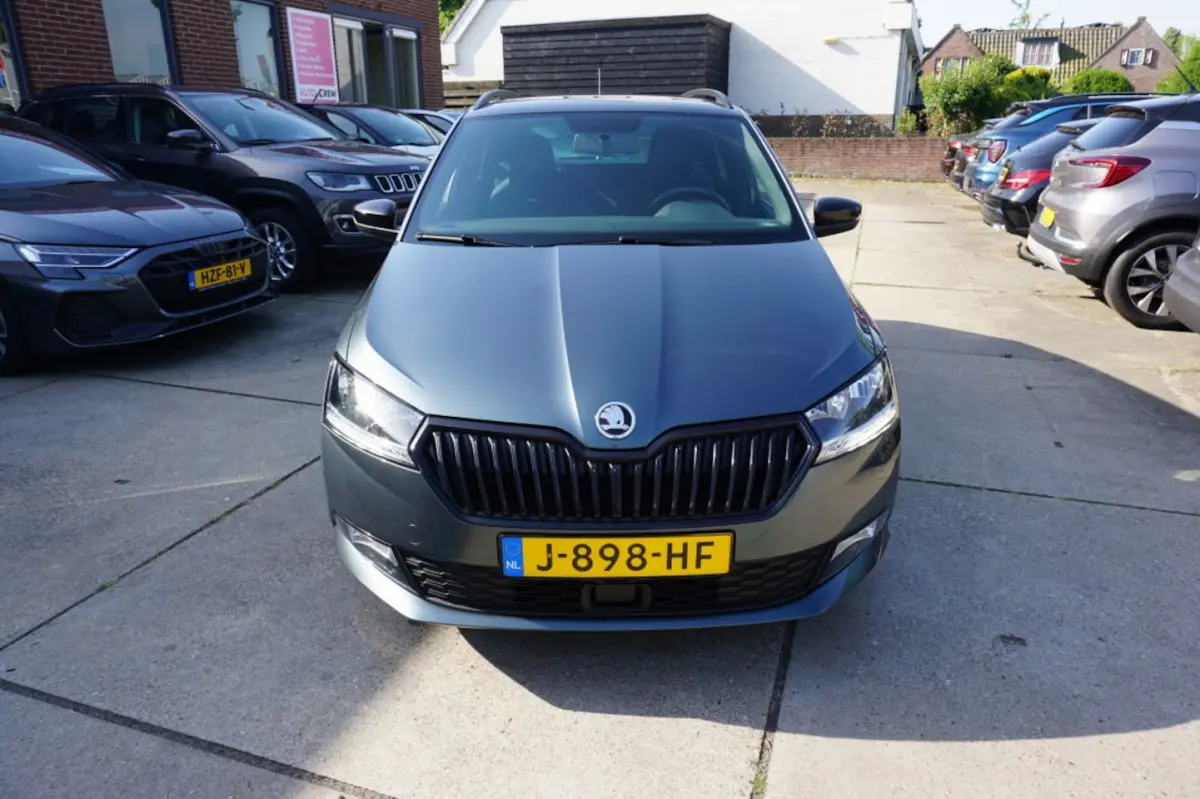 1.0 TSI Greentech 95pk Sport Business Carplay