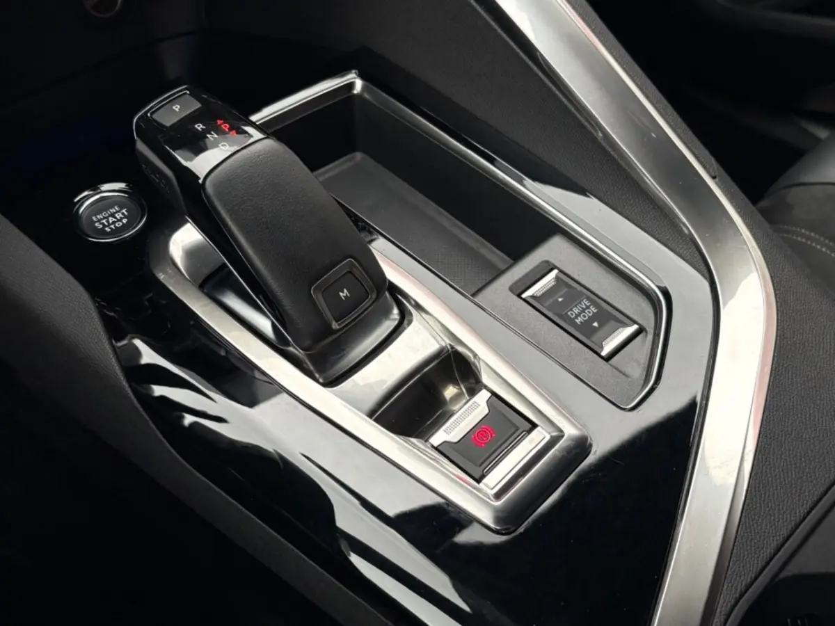 1.2 PURETECH GT AUT. 130PK LED NAVI CAMERA CARPLAY AIRCO