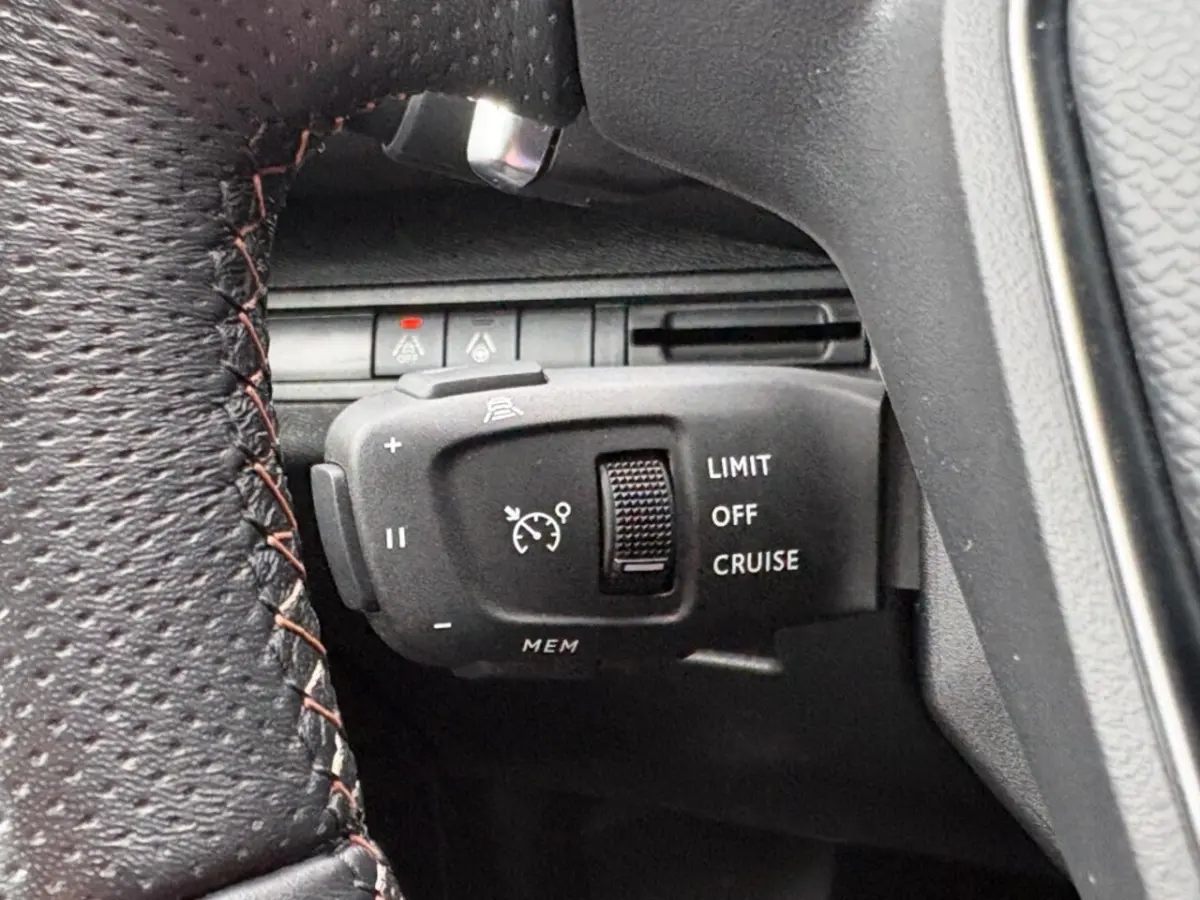 1.2 PURETECH GT AUT. 130PK LED NAVI CAMERA CARPLAY AIRCO