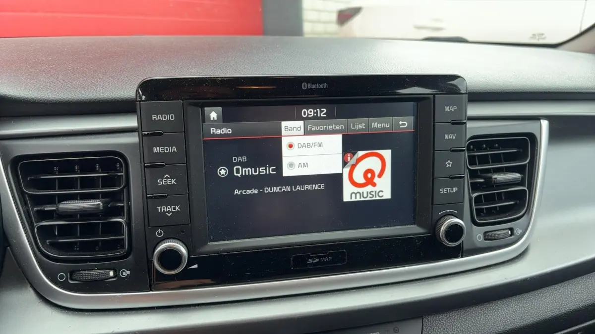 1.0 TGDI ComfortPlusLine Navigator CARPLAY / CAMERA / DAB+ / CRUISE / PDC / NAVI / AIRCO /