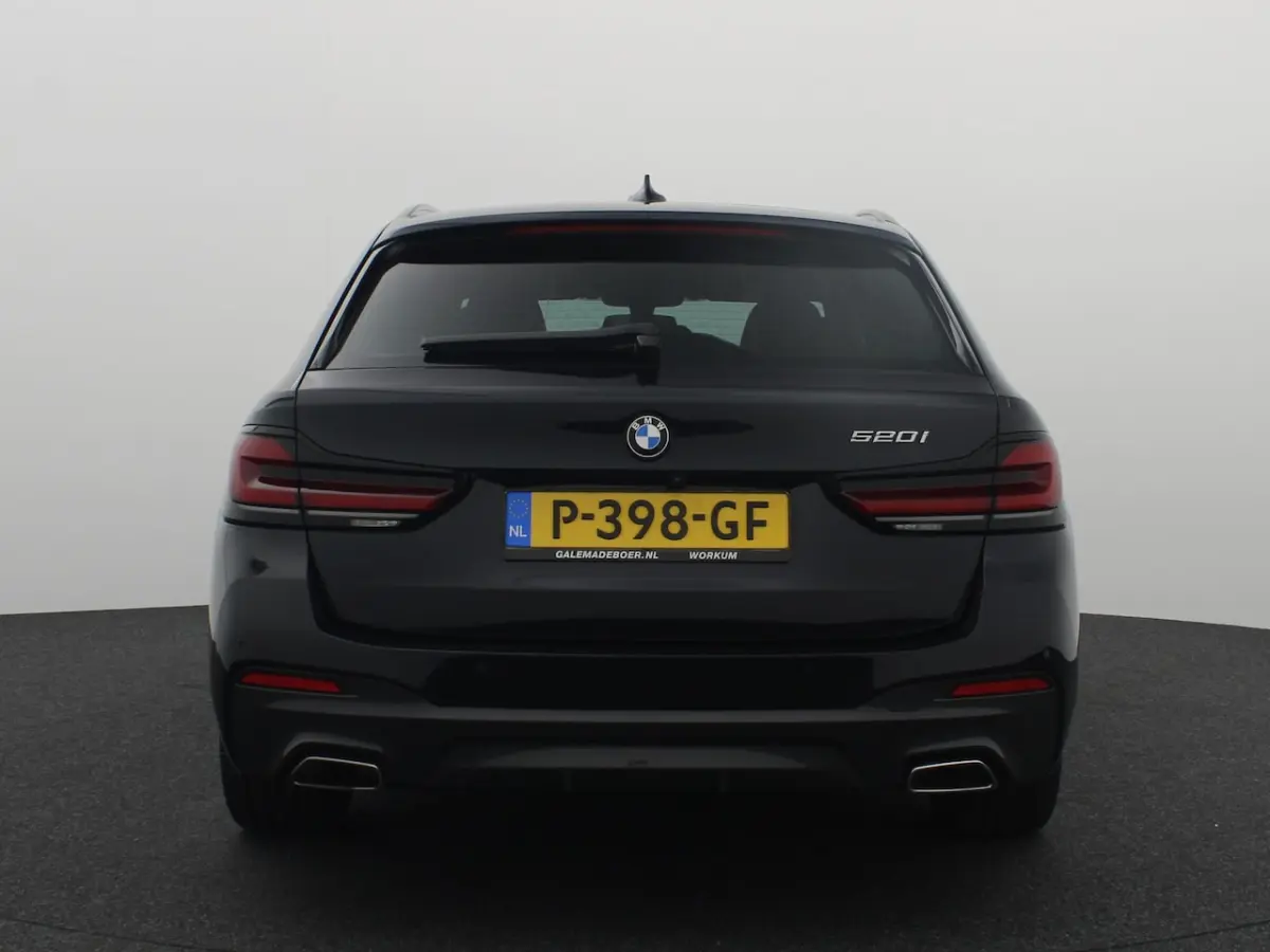 520i Business Edition Plus LCI / M-SPORT / LASER / CARPLAY / SHADOW / STOELVERW / CAMERA /