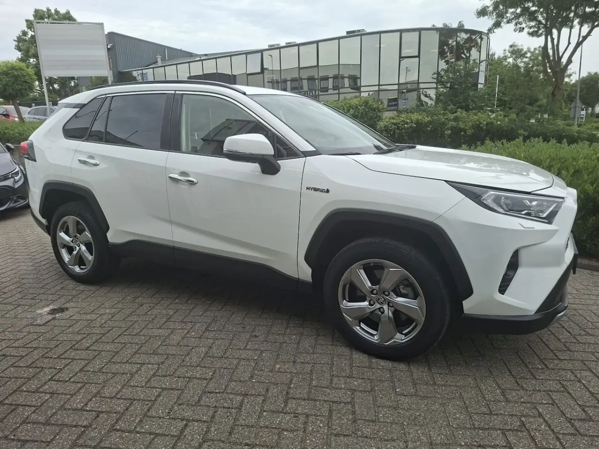 2.5 Hybrid AWD Executive / leer / trekhaak / stoelventilatie / car play