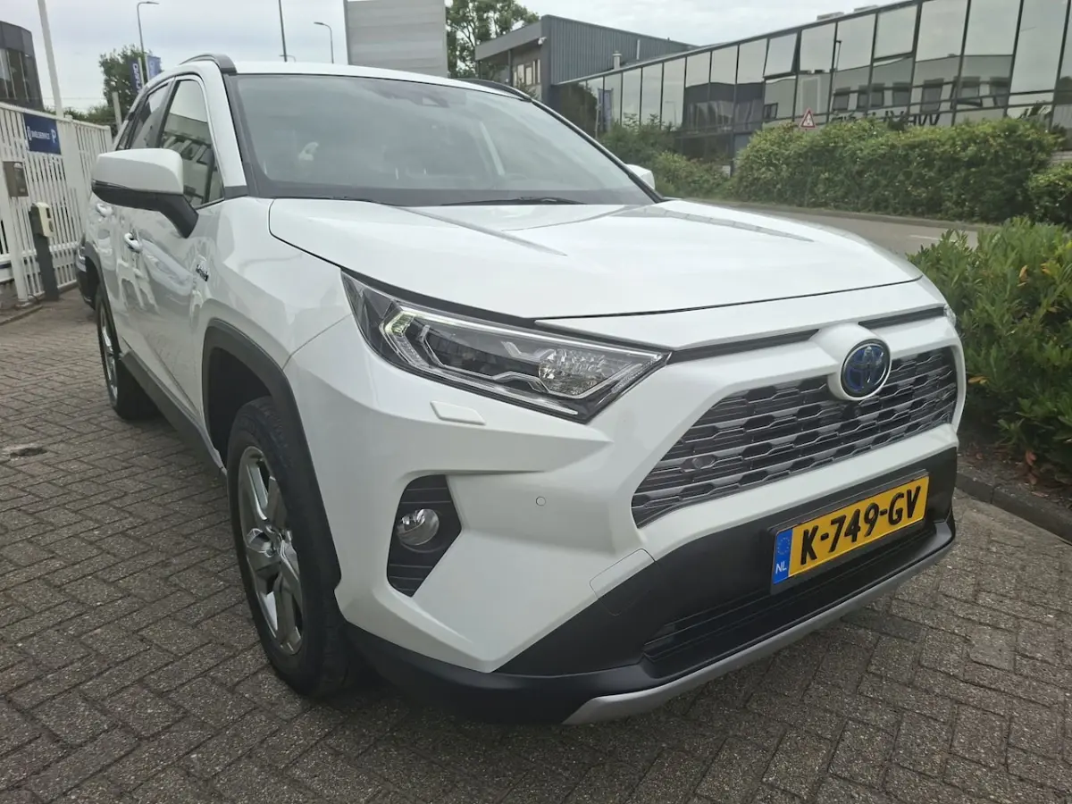 2.5 Hybrid AWD Executive / leer / trekhaak / stoelventilatie / car play