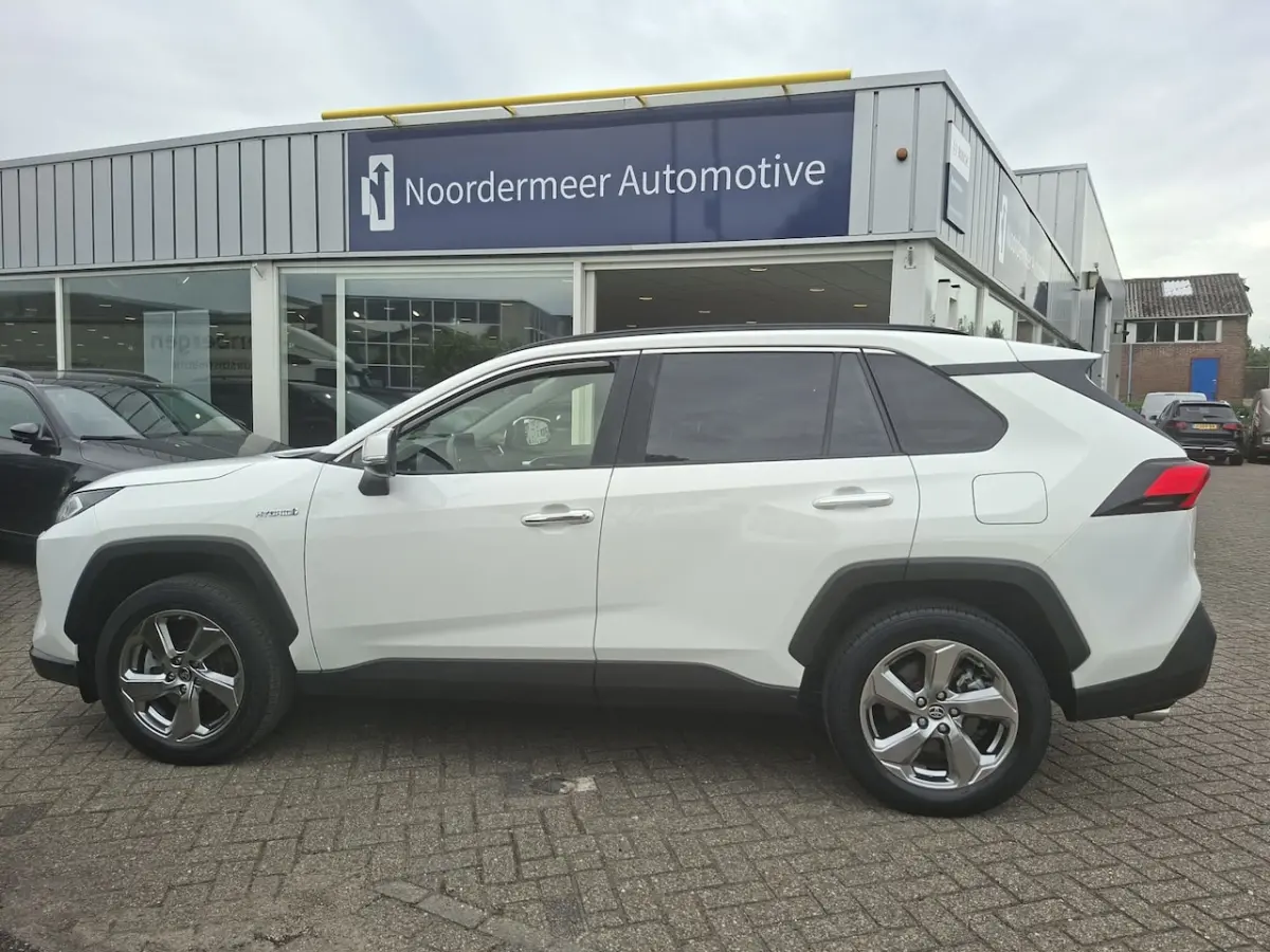 2.5 Hybrid AWD Executive / leer / trekhaak / stoelventilatie / car play