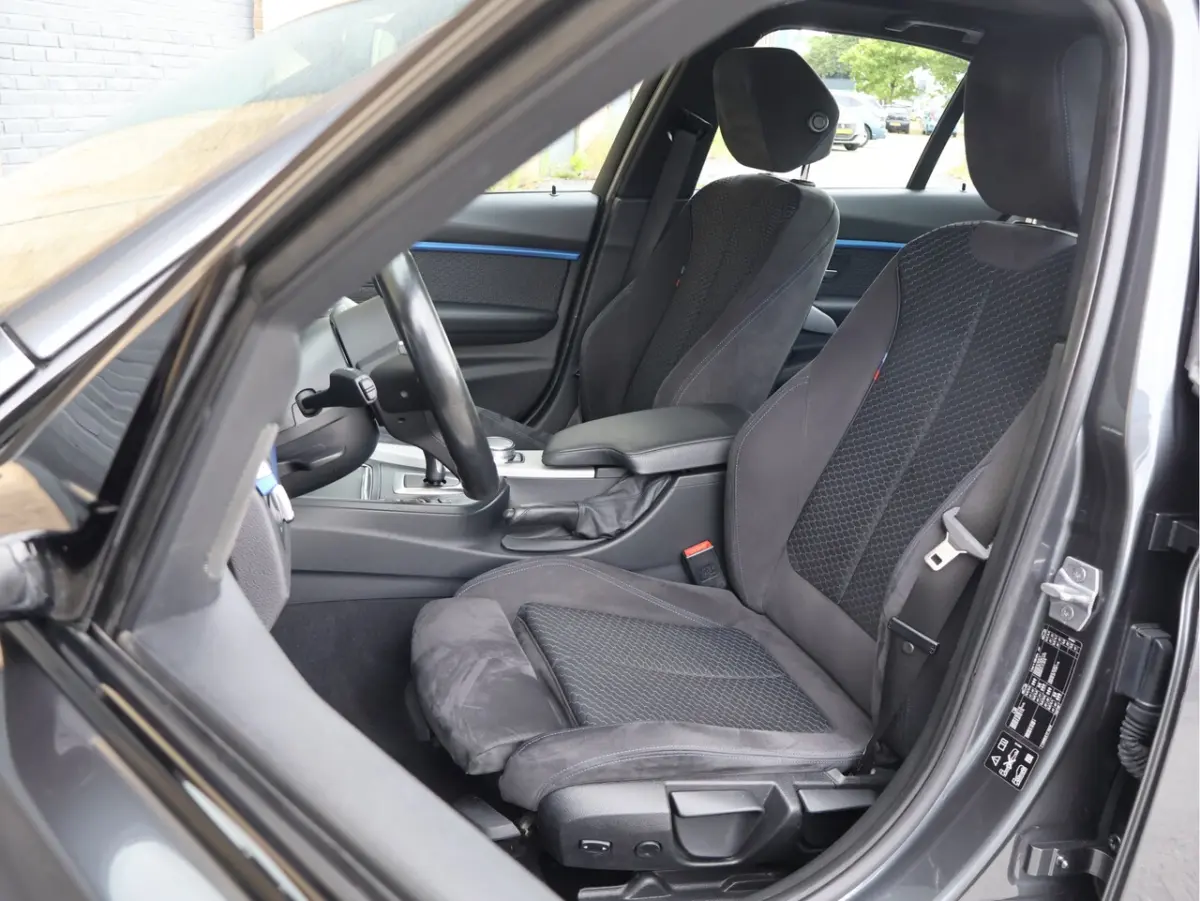 340i xDrive M Sport | HUD | ACC | Harman/Kardon | Surround View | B58 6-cilinder |