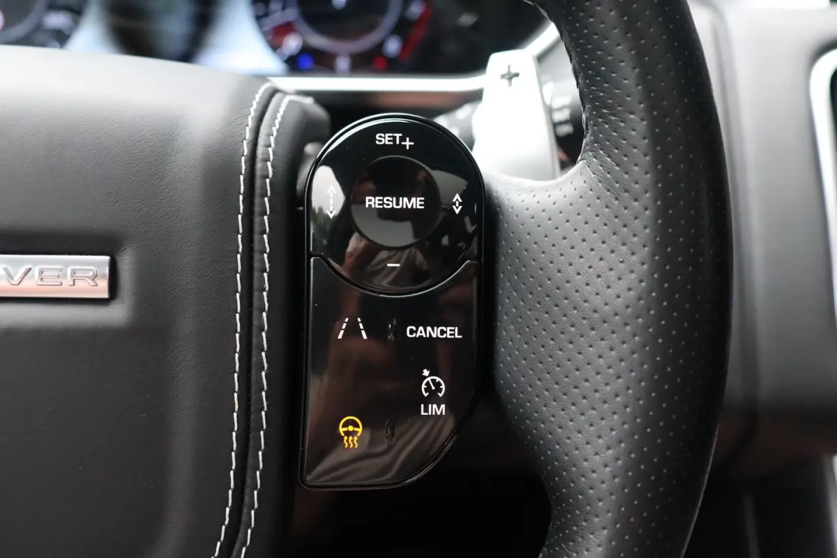 P575 SVR, Carbon, Pano, BTW