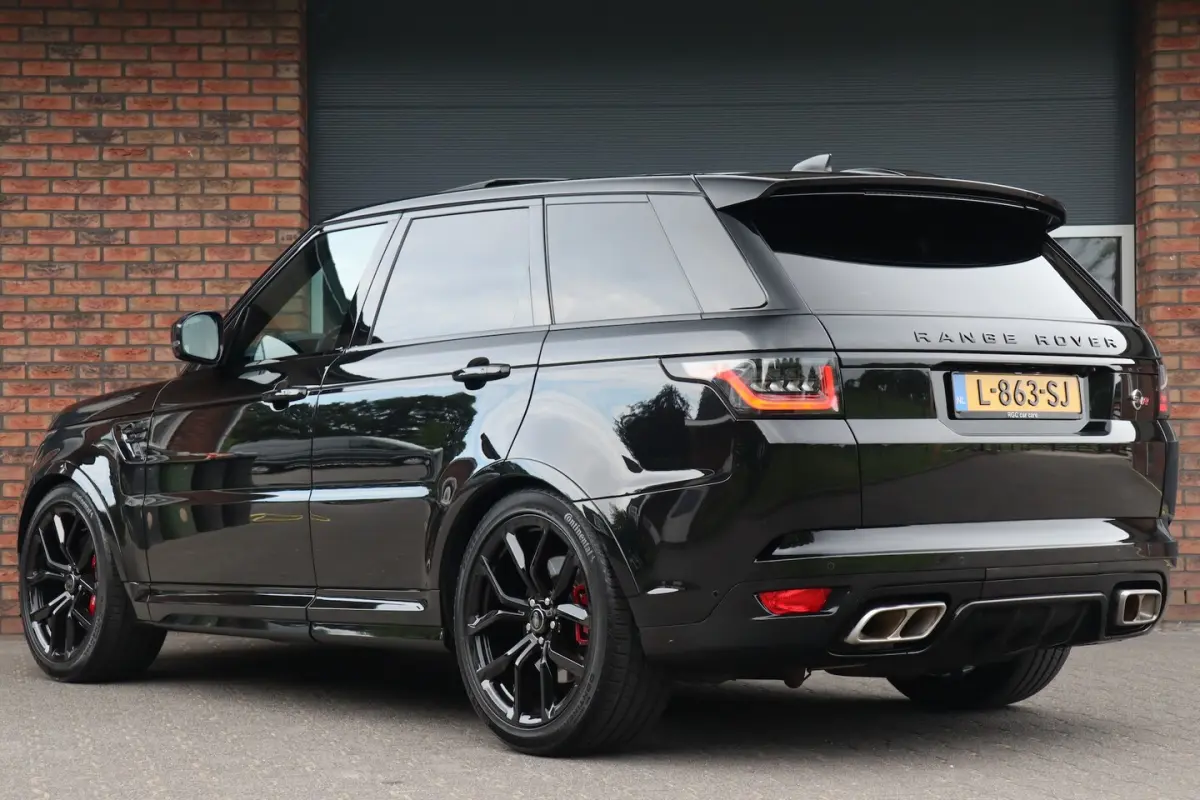 P575 SVR, Carbon, Pano, BTW
