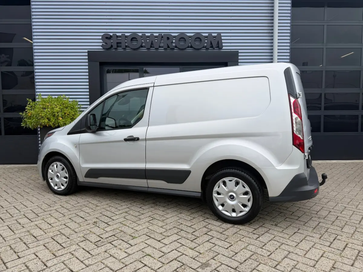 1.0 Ecoboost L1 Trend BENZINE|TREKHAAK|STOELVERWARMING