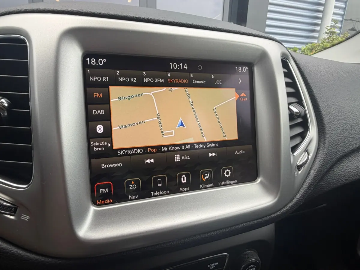 1.4 MultiAir Longitude CRUISE|NAVI|CAMERA|LEDER