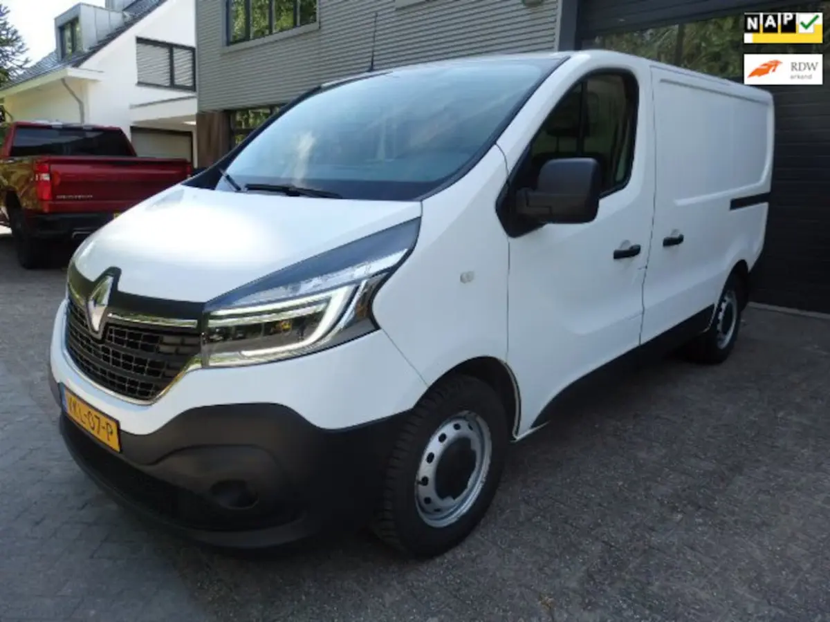 2.0 dCi 120 L1H1 88KW L+R SCHUIFDEUR AIRCO NAVI TREKHAAK CRUISE