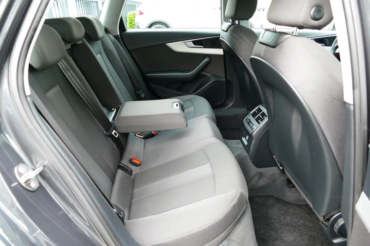 40 TFSI 190pk Launch edition Sport BJ12-2019 Face Lift. Adap Cruise, Navi, Clima, StoelVer