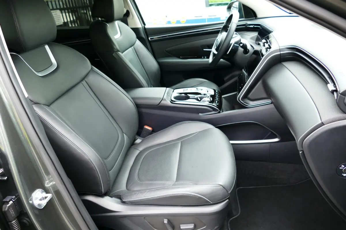 1.6 T-GDI PHEV Premium 4WD BJ 12-23. SOH 98, 3 Leer, Stoel/Stuur Verw&Ventilatie, Haak 135