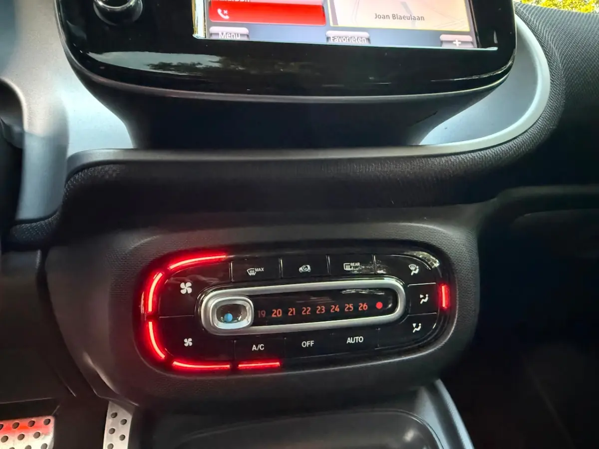 1.0 Turbo Prime NAP Automaat Pano/Leder/LED/Camera/Climate/Stoelverwarming/Navigatie/Bluet