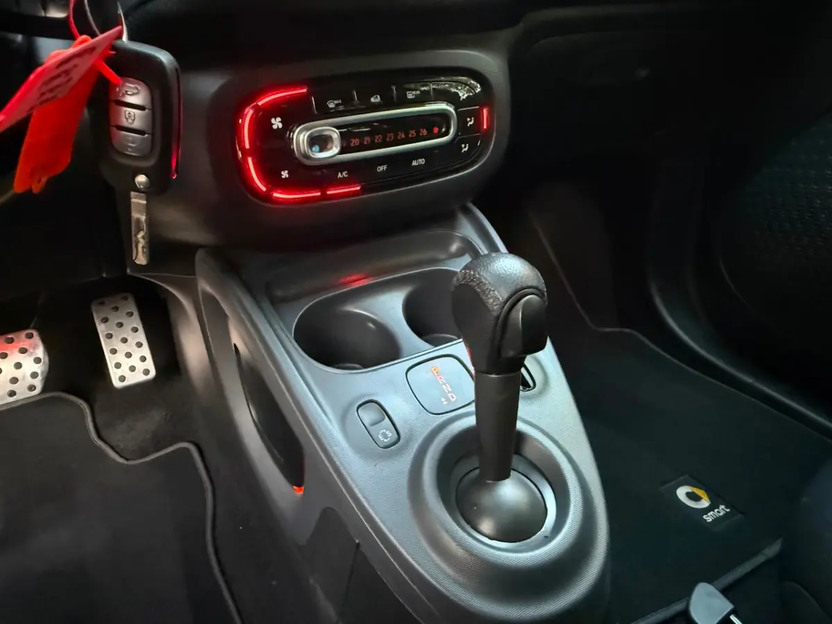 1.0 Turbo Prime NAP Automaat Pano/Leder/LED/Camera/Climate/Stoelverwarming/Navigatie/Bluet
