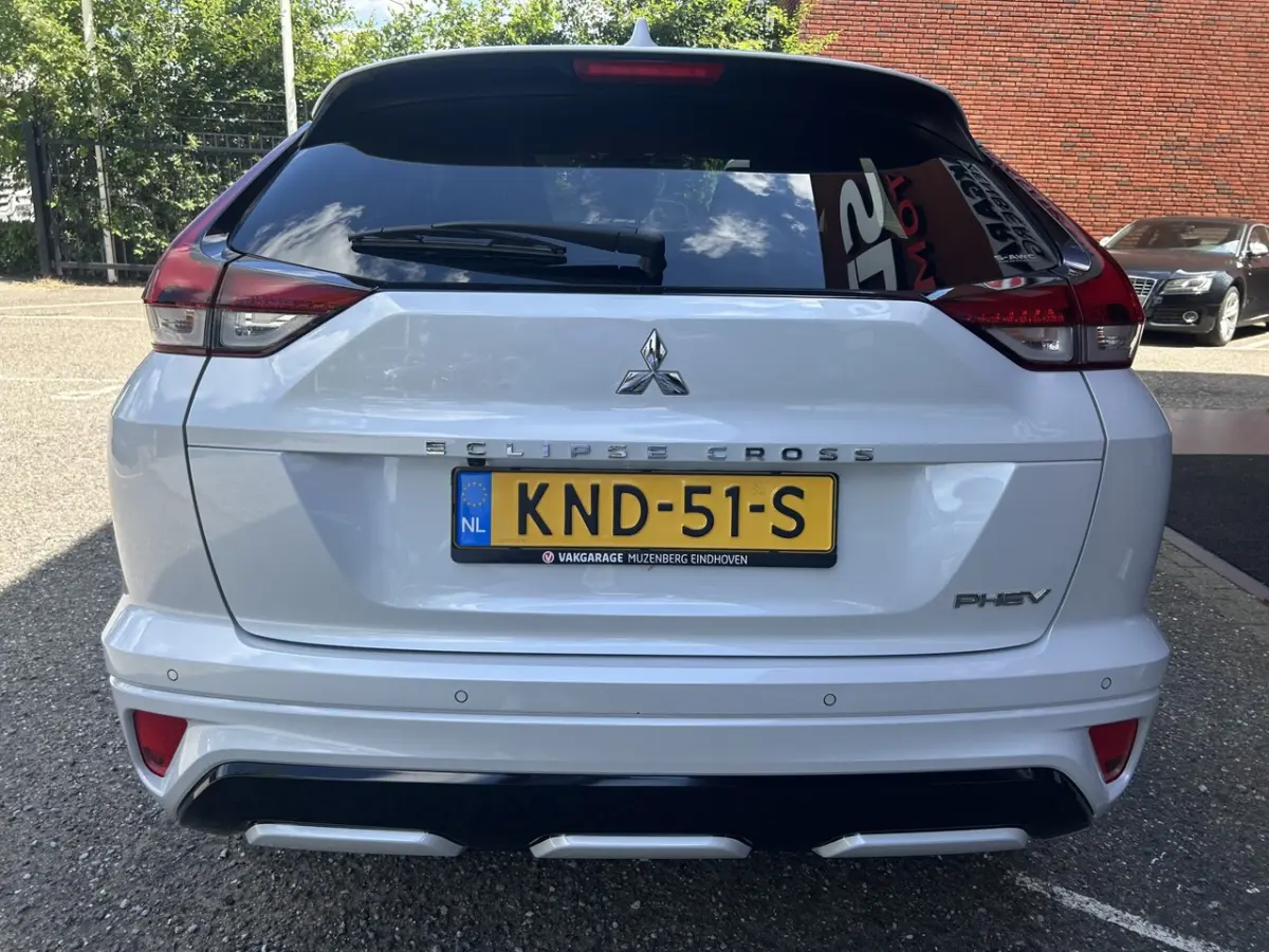 2.4 PHEV Instyle // FULL LED // LEDER // NAVI + CARPLAY // PANO/SCHUIFKANTELDAK // 360 CAM
