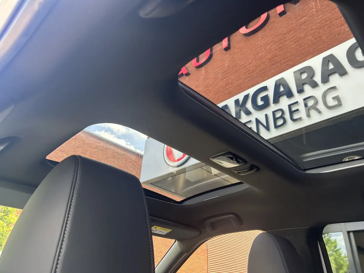 2.4 PHEV Instyle // FULL LED // LEDER // NAVI + CARPLAY // PANO/SCHUIFKANTELDAK // 360 CAM