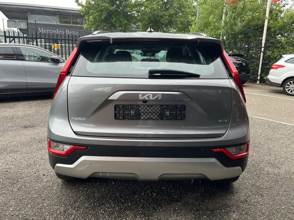 1.6 GDi Hybrid ComfortLine // NAVI // CLIMA // ADAPTIVE CRUISE // CAMERA // KEY LESS // AL