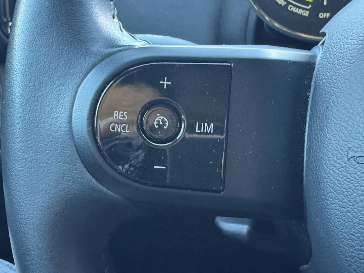 1.5 Cooper S E ALL4 // FULL LED // VOL LEDER // NAVI // CAMERA // PDC // CLIMA // STOELVER