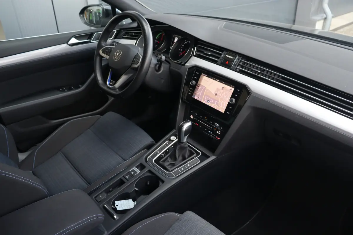 1.4 TSI PHEV GTE Business | Trekhaak | Matrix | Camera |