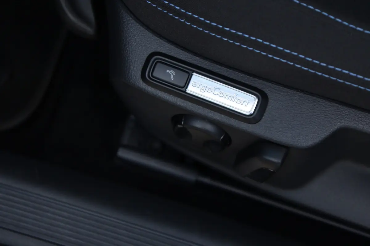 1.4 TSI PHEV GTE Business | Trekhaak | Matrix | Camera |