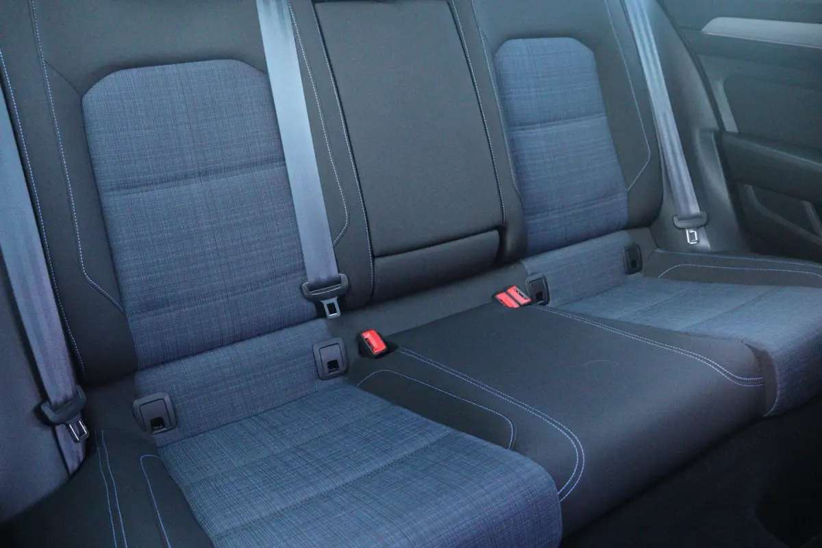 1.4 TSI PHEV GTE Business | Camera | ACC | 18 Inch |