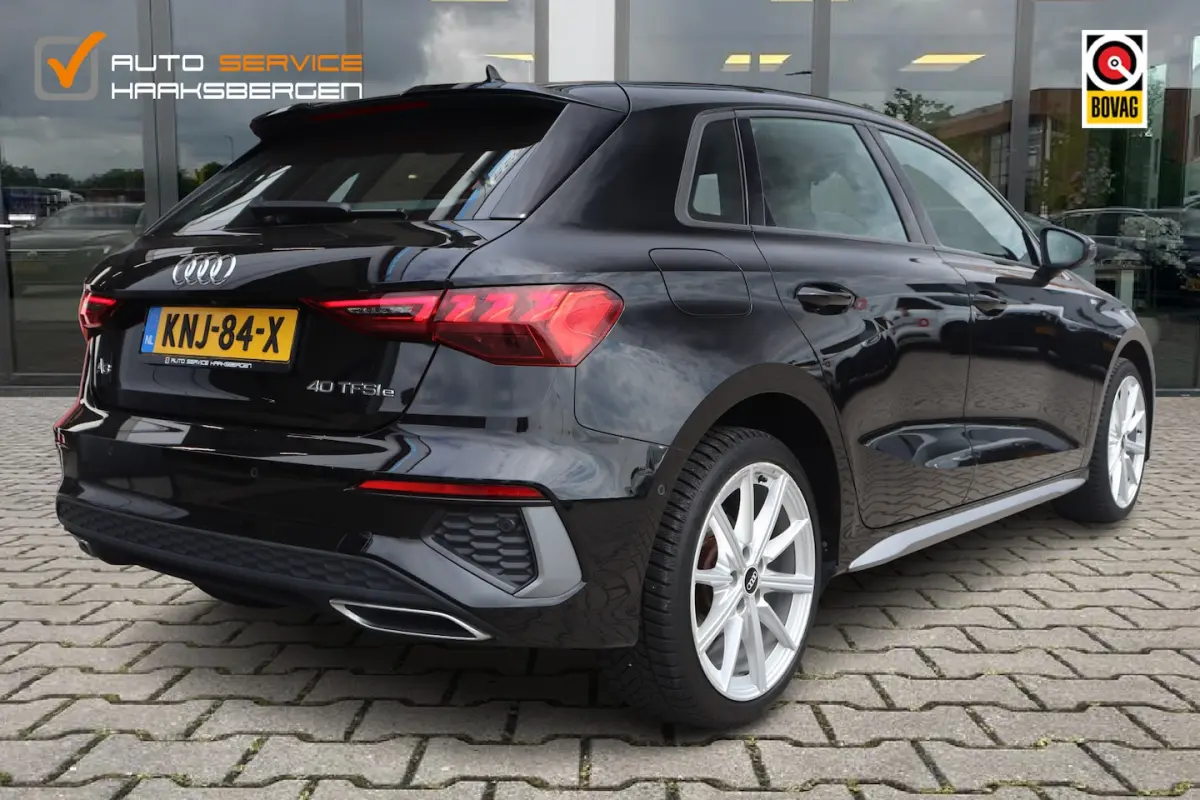 40 TFSI e S-Line | ACC | Camera | 18 Inch |