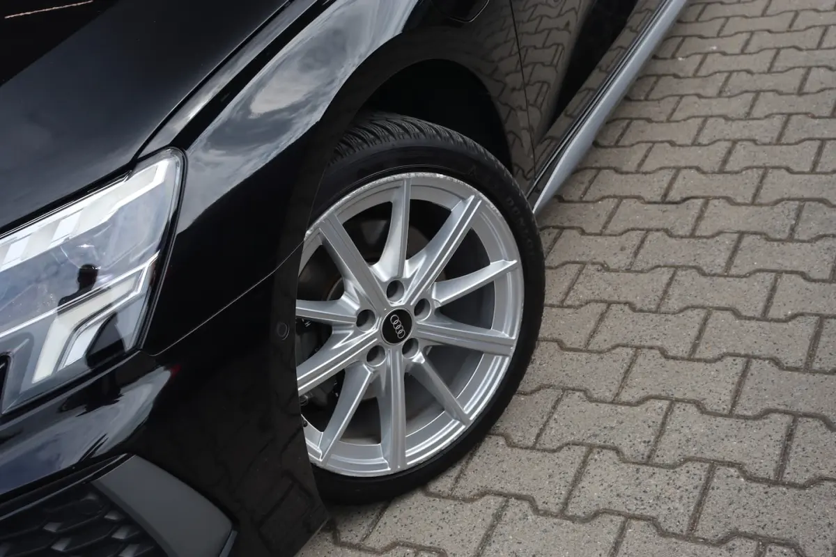 40 TFSI e S-Line | ACC | Camera | 18 Inch |