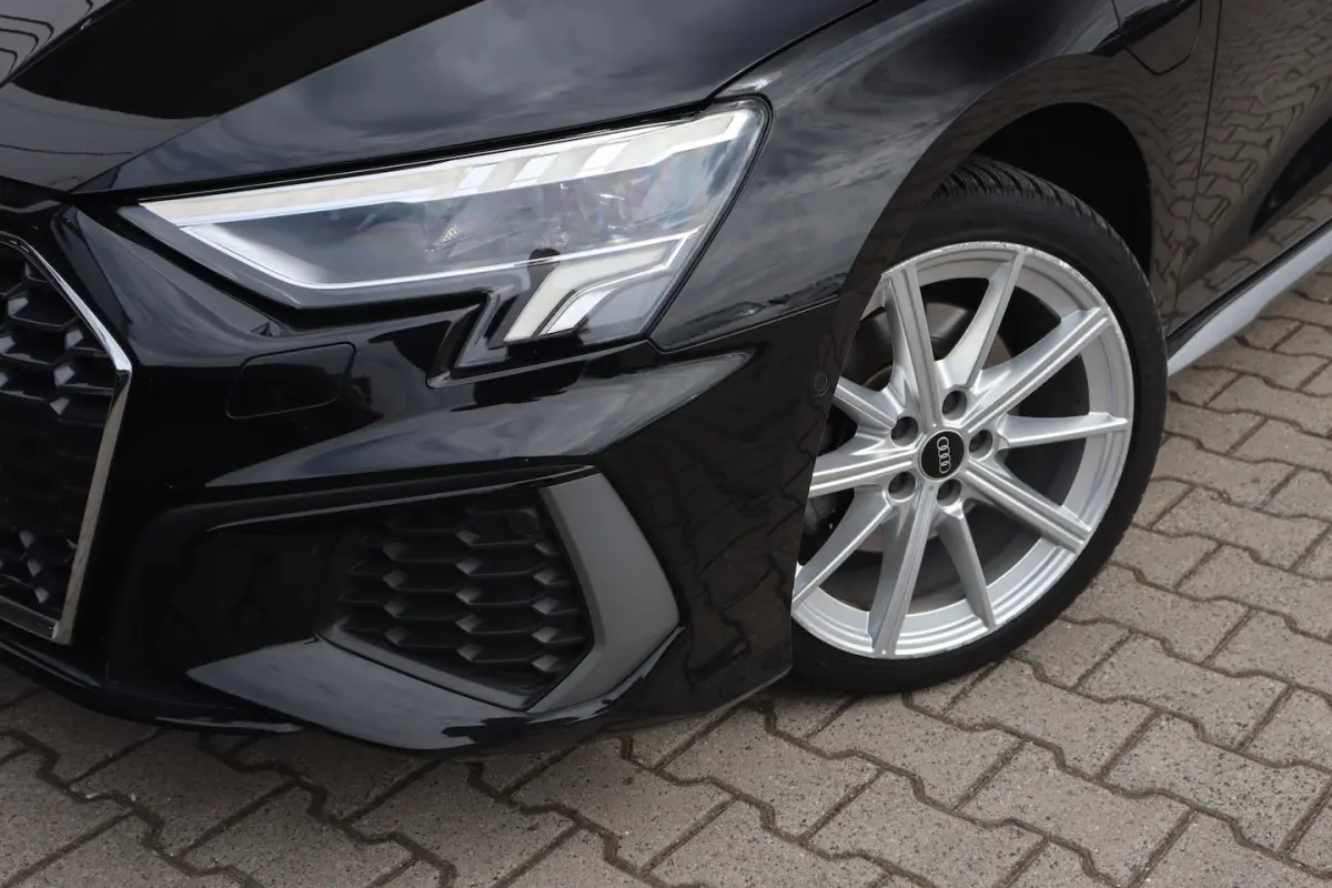 40 TFSI e S-Line | ACC | Camera | 18 Inch |