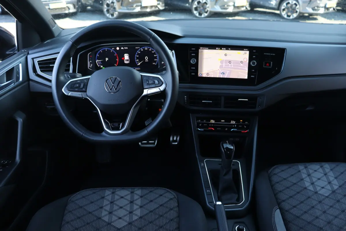 1.5 TSI R-Line | Trekhaak | Camera | ACC |
