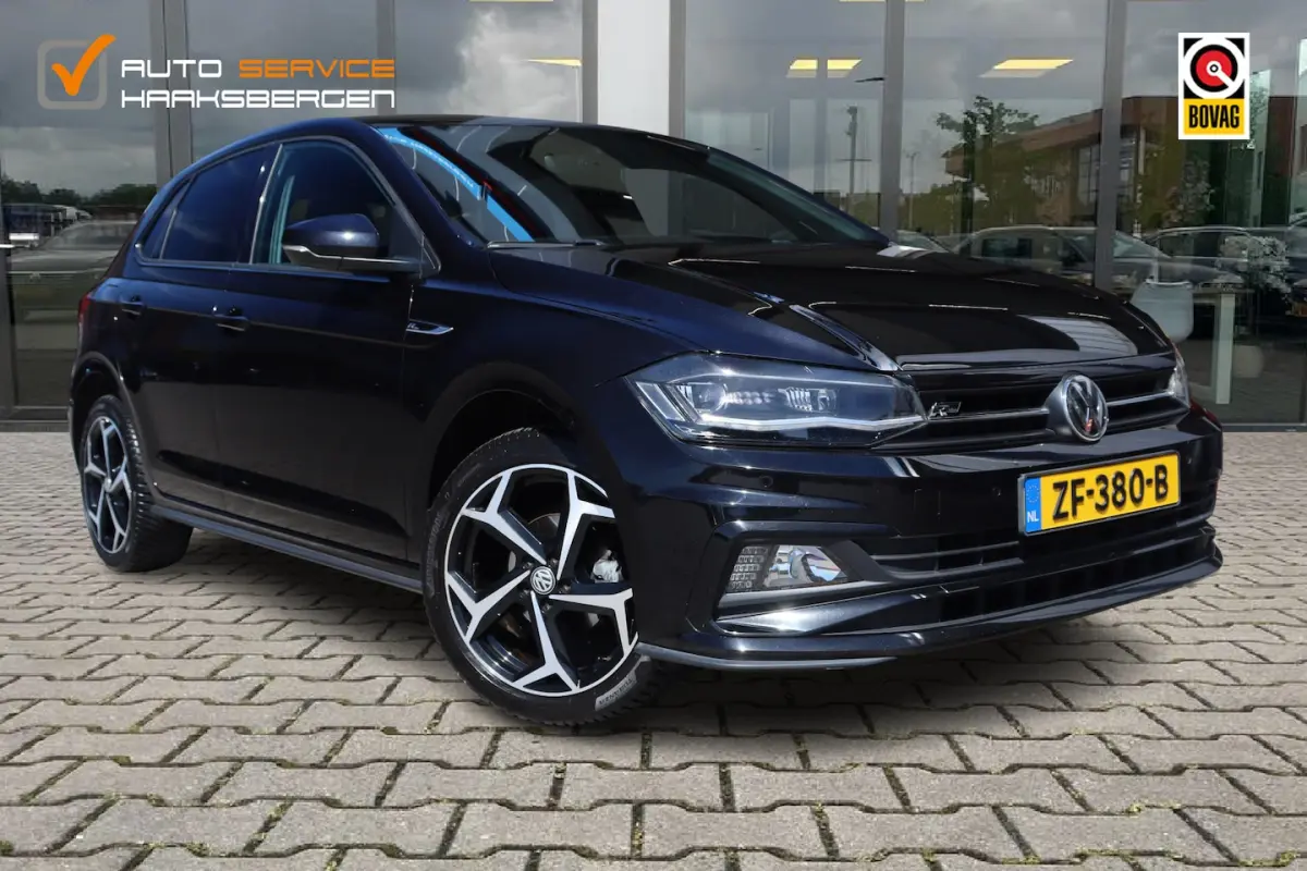 1.0 TSI R-Line | Matrix | Virtual Cockpit | 17 Inch |