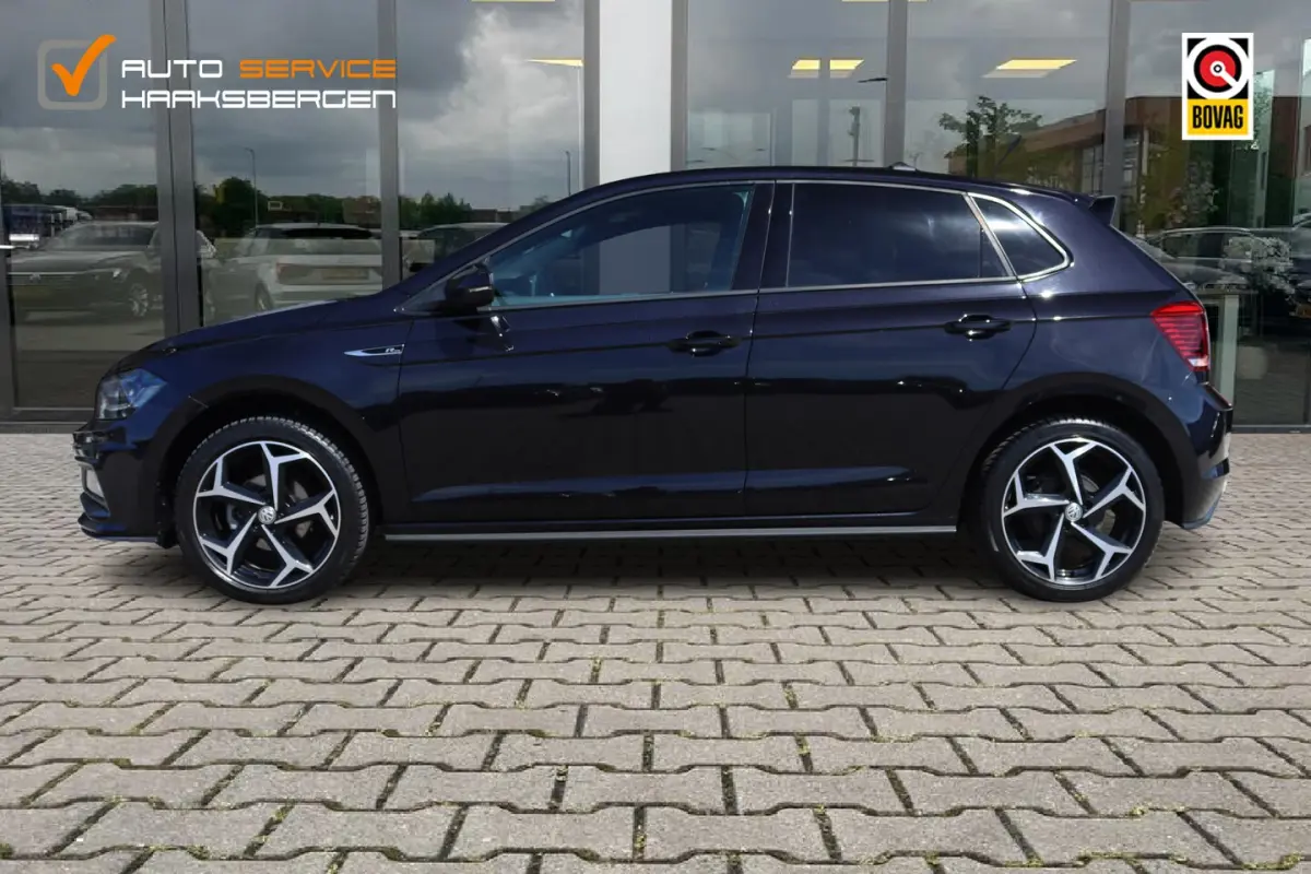 1.0 TSI R-Line | Matrix | Virtual Cockpit | 17 Inch |