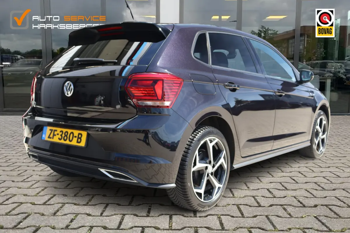 1.0 TSI R-Line | Matrix | Virtual Cockpit | 17 Inch |