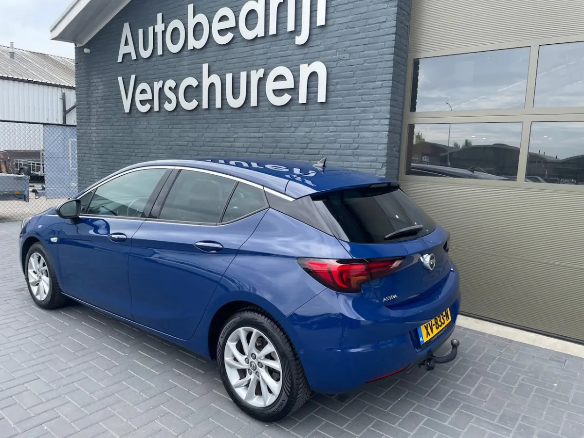 1.0 Turbo Innovation pano stoel + stuurverwarming camera