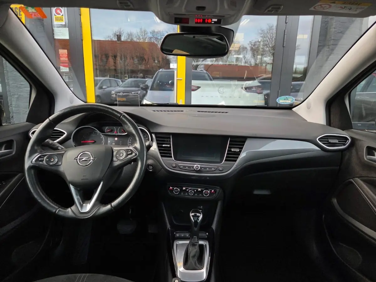 1.2 Turbo Ultimate Auto | Alcantara Bekl | Pano Dak | Stoelverw | Stuurverw | Camera + Sen