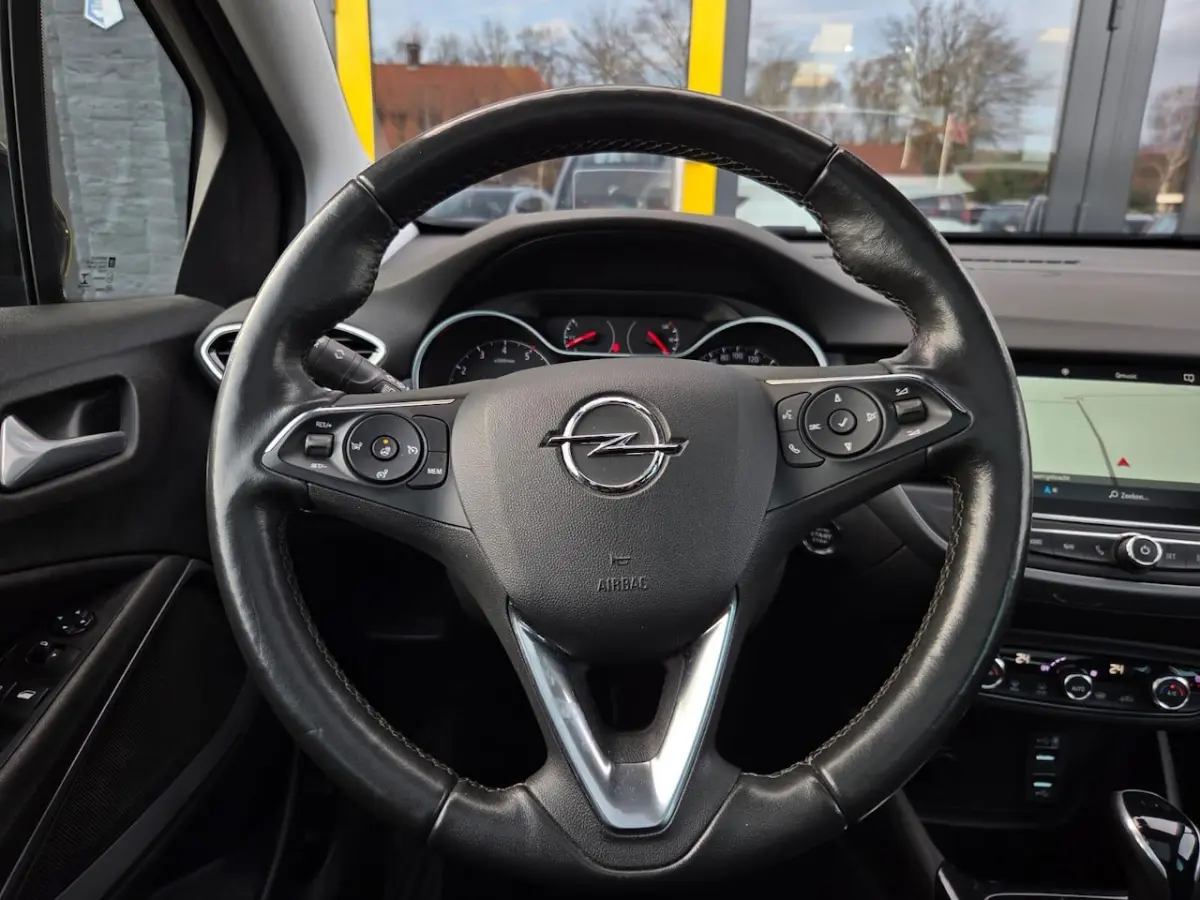 1.2 Turbo Ultimate Auto | Alcantara Bekl | Pano Dak | Stoelverw | Stuurverw | Camera + Sen