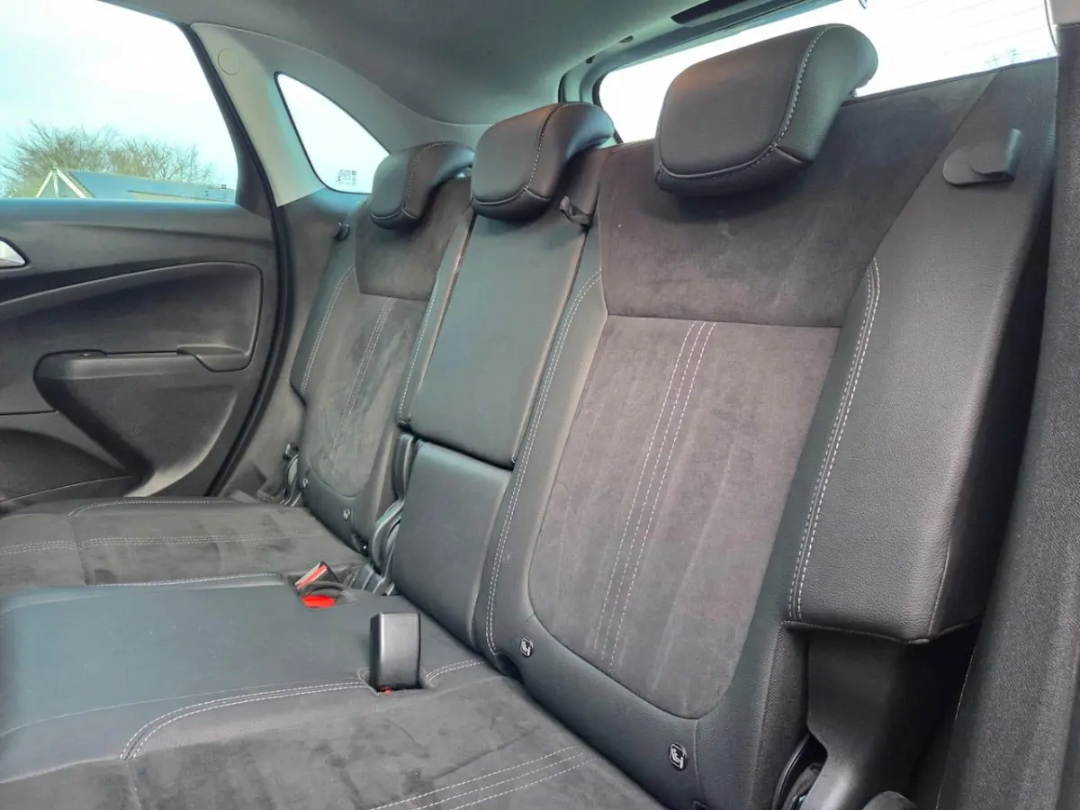1.2 Turbo Ultimate Auto | Alcantara Bekl | Pano Dak | Stoelverw | Stuurverw | Camera + Sen