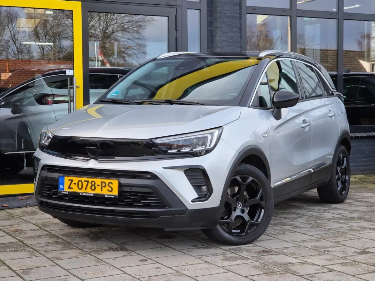 1.2 Turbo Ultimate Auto | Alcantara Bekl | Pano Dak | Stoelverw | Stuurverw | Camera + Sen