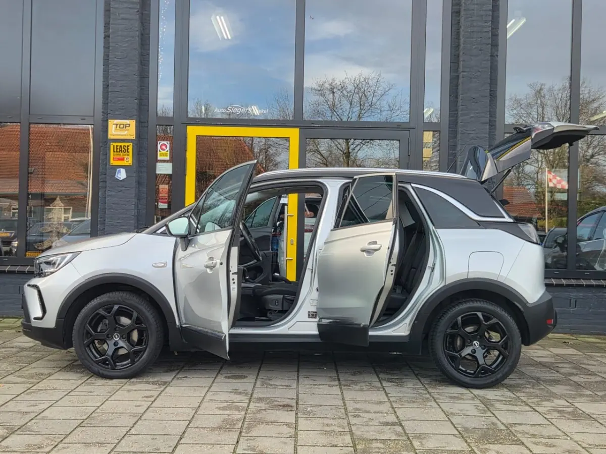 1.2 Turbo Ultimate Auto | Alcantara Bekl | Pano Dak | Stoelverw | Stuurverw | Camera + Sen