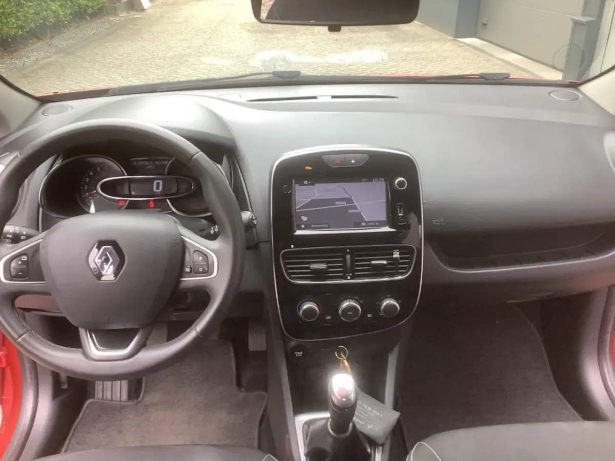 0.9 TCe 5Drs. Limited I Navi I Bluetooth I PDC