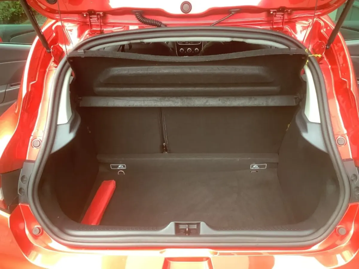 0.9 TCe 5Drs. Limited I Navi I Bluetooth I PDC