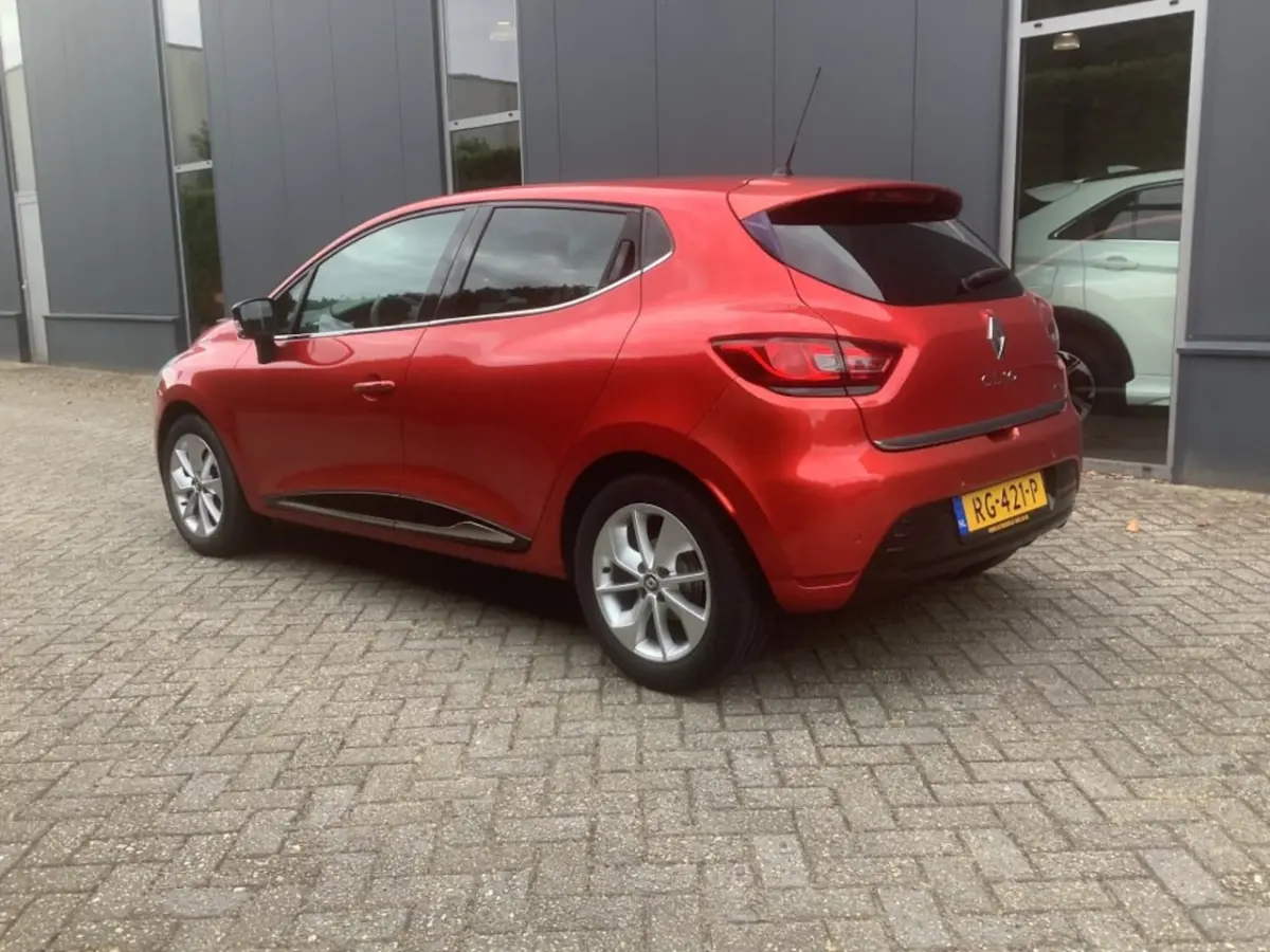 0.9 TCe 5Drs. Limited I Navi I Bluetooth I PDC