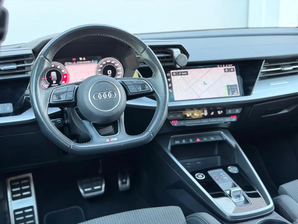 35 TFSI S-Line Pano/Matrix/AppleCarPlay