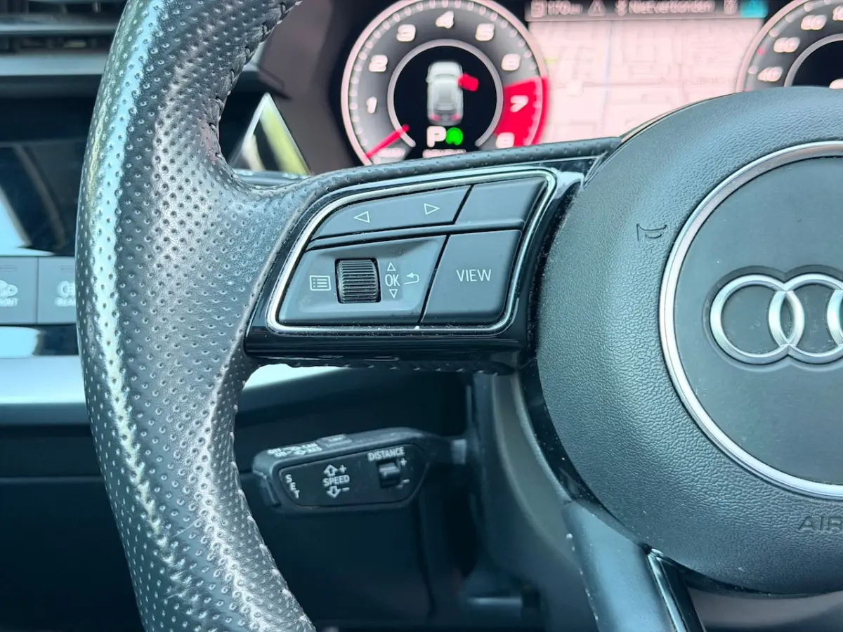 35 TFSI S-Line Pano/Matrix/AppleCarPlay