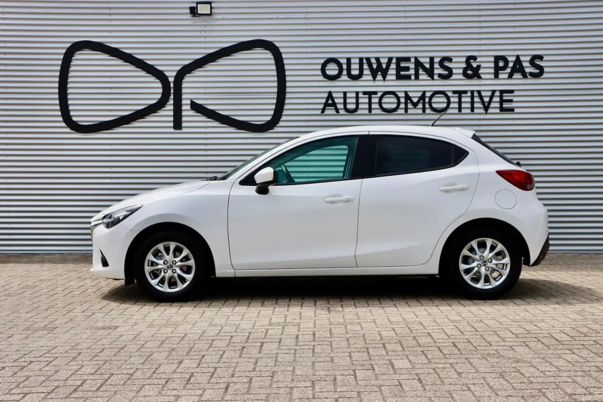 2 1.5 Skyactiv-G TS+ | 1E EIGENAAR | NAVIGATIE | STOELVERWARMING | CRUISE
