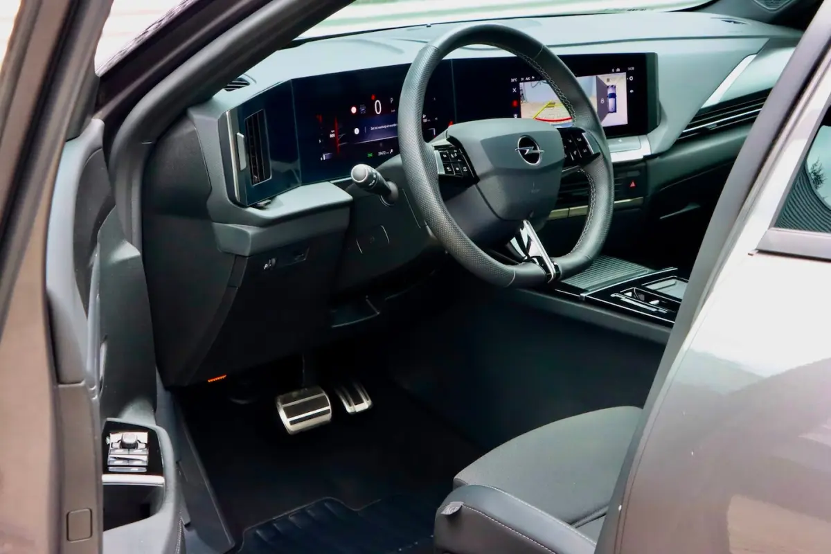 1.2 Turbo GS | CARPLAY | NAVI | CAMERA | LED