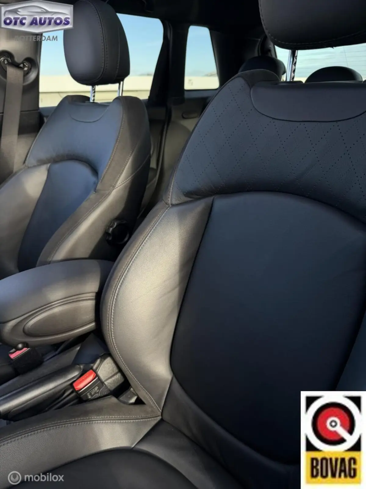 2.0 Classic Trim Pano leder sportvelgen harman kardon 5 deurs