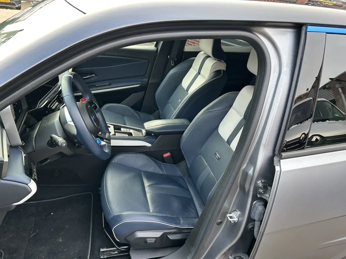 GTS 52 kWh full option 5j garantie