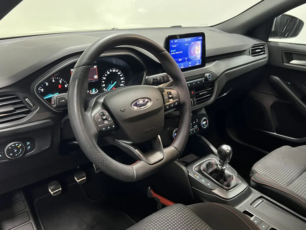 1.0 EcoBoost Hybrid ST Line Style | NAVI | KEYLESS | STOEL-/STUURVERWAMING | CRUISE CONTRO