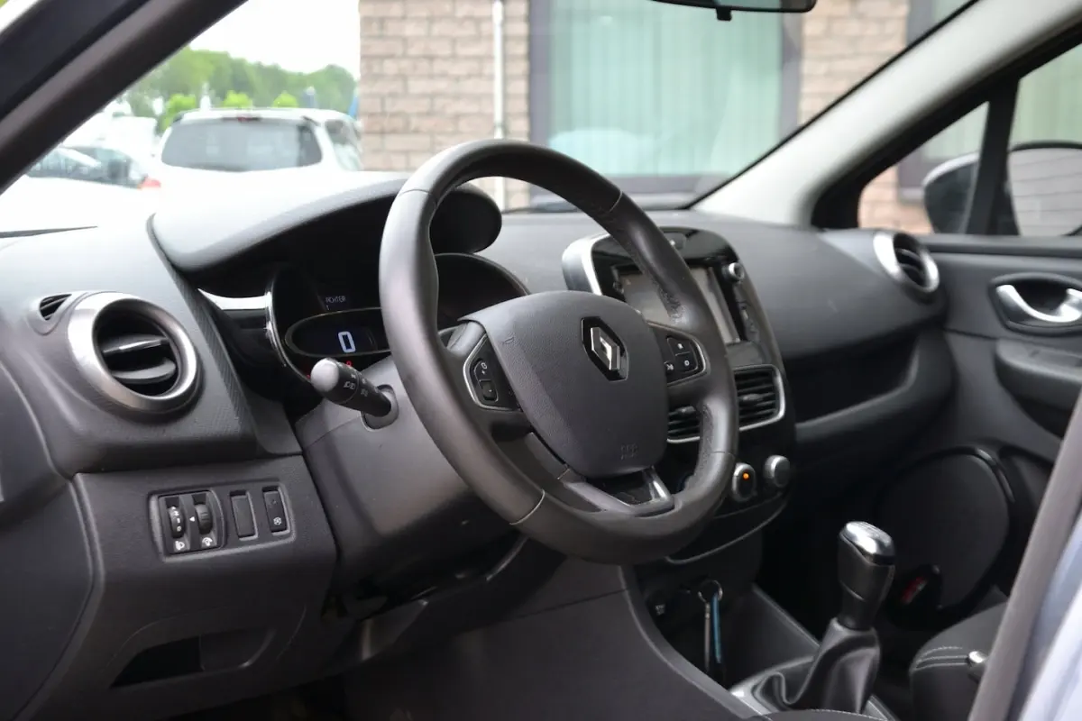 0.9 TCe Limited 90PK | Cruise Control | Navigatie | Parkeersensoren