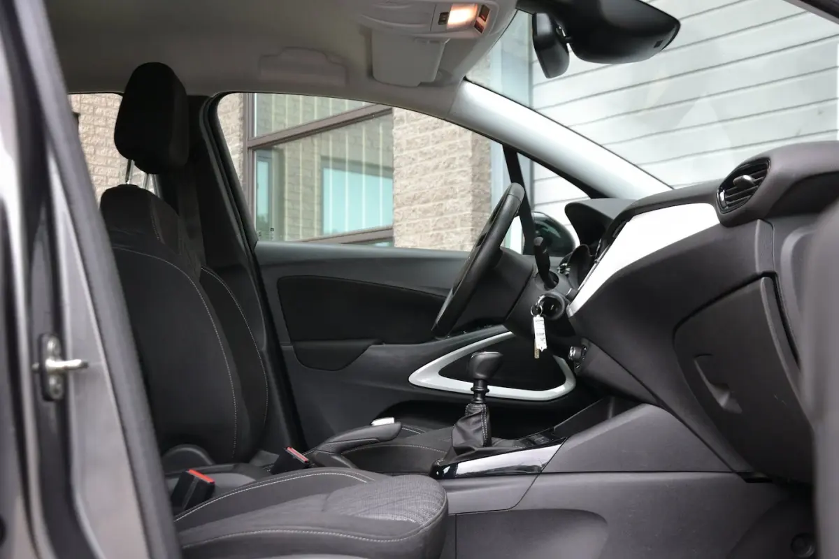 1.2 Turbo Edition 2020 100PK | Navigatie | Trekhaak | Achteruitrijcamera